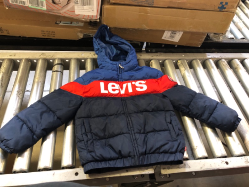 Photo 2 of 6-7 YEARS -- Levi's Boys' Big Puffer Jacket Small Marshmallow