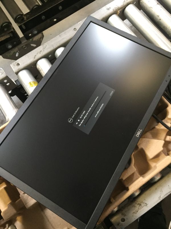 Photo 1 of Dell E2220H 22" LCD Anti-Glare Monitor - 1920 x 1080 Full HD @ 60Hz - Twisted Nematic Panel - VGA & DisplayPort 1.2 Interface - LED Backlight Technology - Adjustable Tilt Position