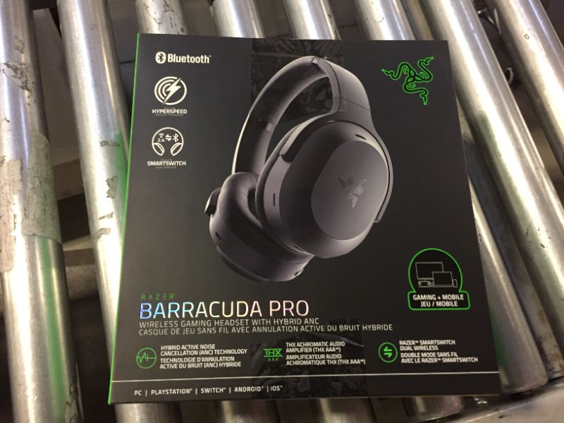 Photo 5 of Razer Barracuda Pro Wireless Gaming & Mobile Headset (PC, PlayStation, Switch, Android, iOS): Hybrid ANC - 2.4GHz Wireless + Bluetooth - THX AAA - 50mm Drivers - Integrated Mic - 40 Hr Battery - Black
