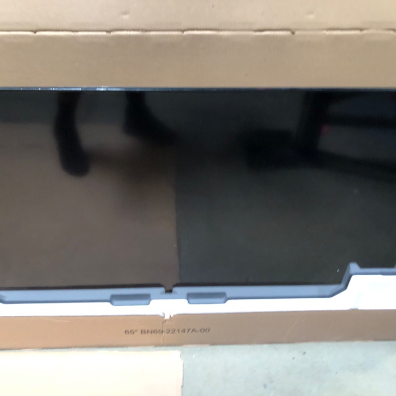 Photo 4 of SAMSUNG 65-Inch Class Crystal UHD AU8000 Series, SOLD FOR PARTS!!