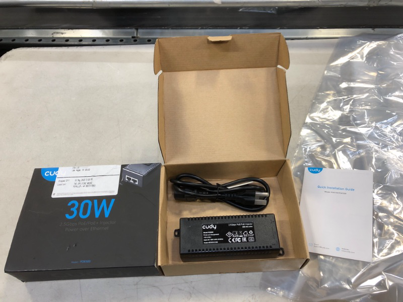 Photo 2 of Cudy POE500 30 Watts 2.5Gbps PoE+ Injector, 802.3 at / 802.3 af PoE Adapter, up to 100 Meters (328 Feet), 10/100/1000M/2.5G RJ-45, Wall Mount, Plug and Play
