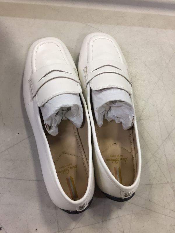 Photo 1 of  DR. SCHOLL'S RATE MOC TOE WHITE LOAFERS SIZE 10M
