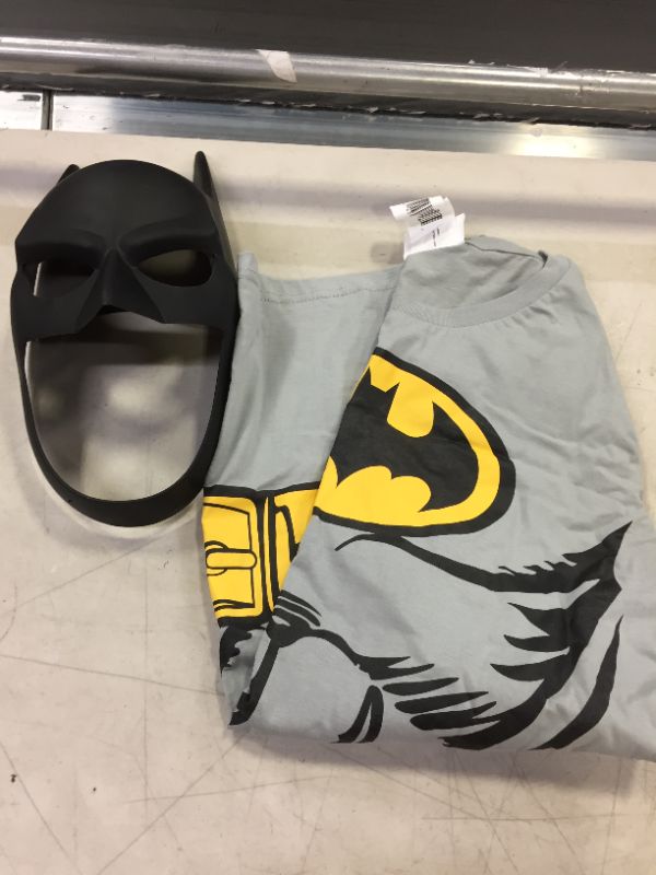 Photo 1 of BuySeason Men's Batman T-Shirt Costume Kit XL WITH MASK
