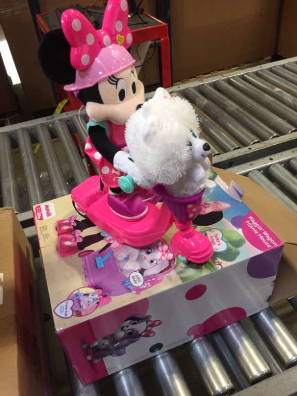 Photo 2 of Just Play Minnie Mouse Waggin' Wagon Feature Plush Plush Animated, Ages 3 Up