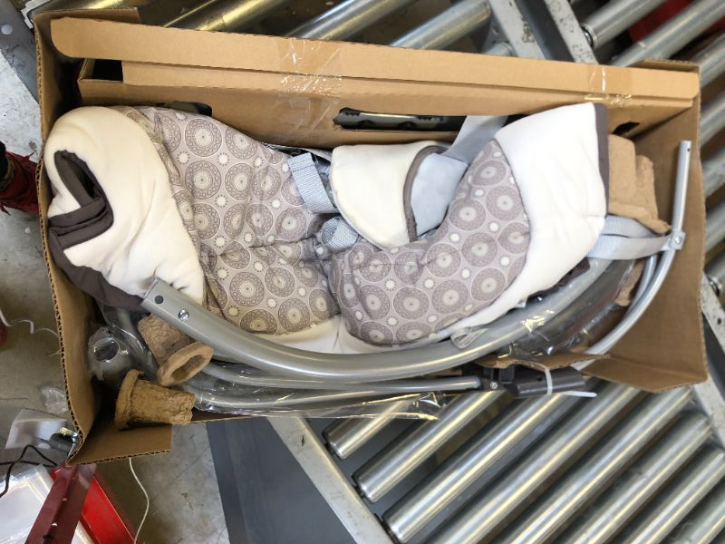 Photo 1 of Graco Simple Sway Abbington Baby Swing