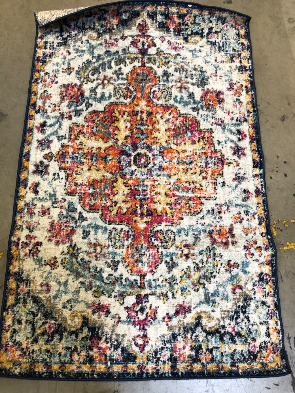 Photo 1 of 5''X3'' INDOOR RUG