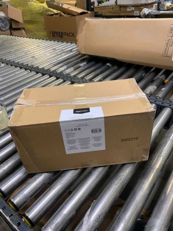 Photo 2 of Amazon Basics Rubber Encased Hex Dumbbell Hand Weight 50 Pounds Rubber Encased Hex Dumbbell --- Box Packaging Damaged, Item is New
