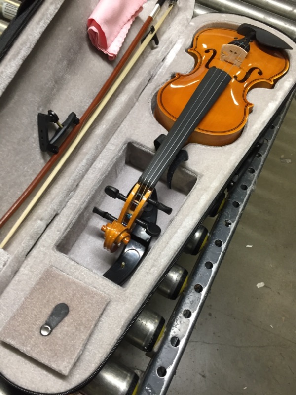 Photo 2 of 1/2 Size Violin w/ Case and Bow