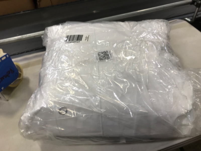 Photo 2 of 10x15 Multi-Purpose White Heavy Duty Dry Top Poly Tarp (10'x15')
