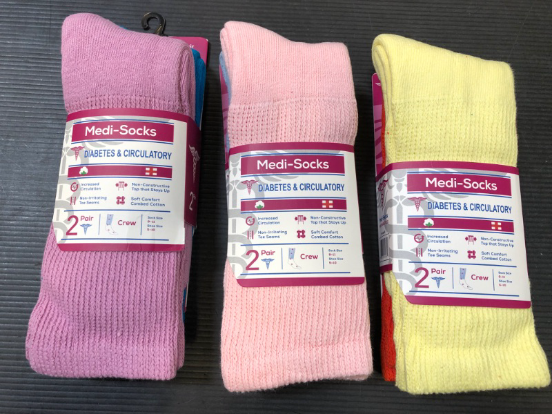 Photo 1 of  Sock size 9-11 and Shoe size 5-10 m- 6 Pairs  of MEDI-SOCKS Diabetes & Circulatory Socks for Womens & Mens 