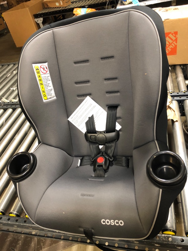 Photo 2 of Cosco Onlook 2-in-1 Convertible Car Seat, Rear-Facing 5-40 pounds and Forward-Facing 22-40 pounds and up to 43 inches, Black Arrows