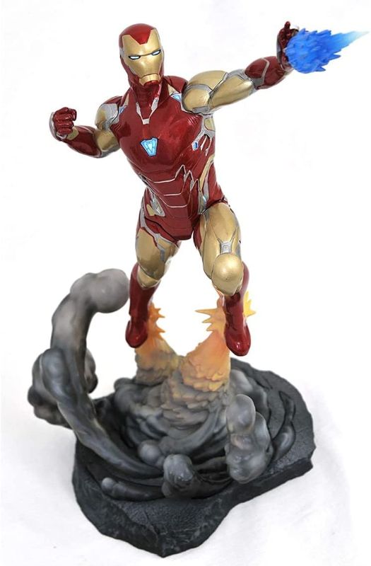 Photo 1 of DIAMOND SELECT TOYS Marvel Gallery: Avengers Endgame Iron Man Mk85 PVC Figure, Multicolor
