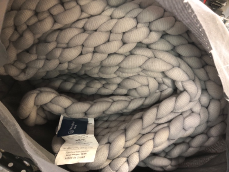 Photo 1 of 60"X80" weighted blanket 15lbs 