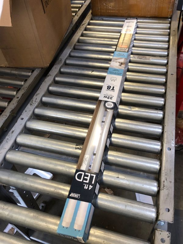 Photo 1 of LED BLB LNR 48"T8 DL 2PK