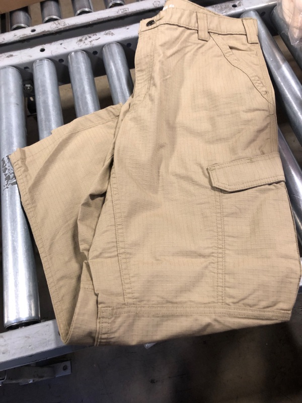 Photo 2 of Cargo Pants, Lightweight, SIZE 36X30