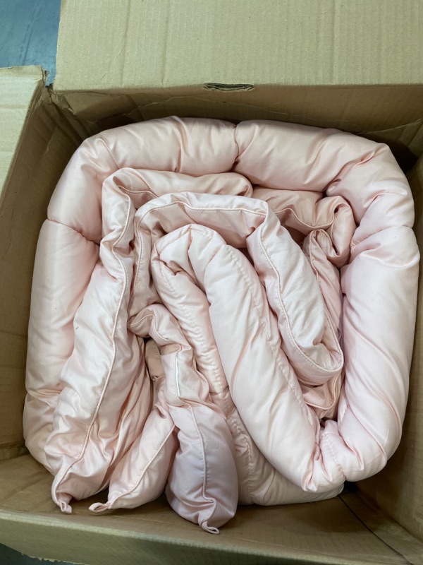 Photo 2 of Sweet Home Collection Down Alternative Comforter All Season Warmth Luxurious Plush Loft Microfiber Fill Duvet Insert Bedding Pale Pink