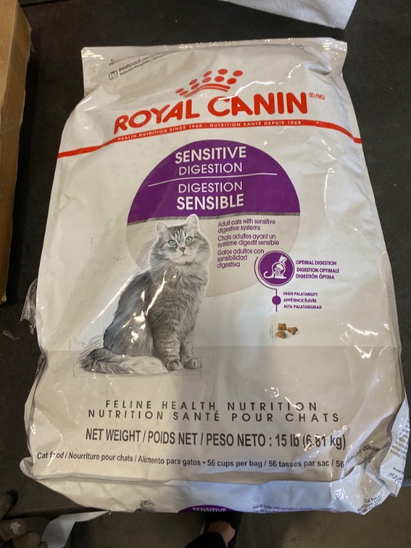 Photo 3 of Royal Canin Feline Health Nutrition Sensitive Digestion Dry Cat Food 15 Pound (Pack of 1) NEW 