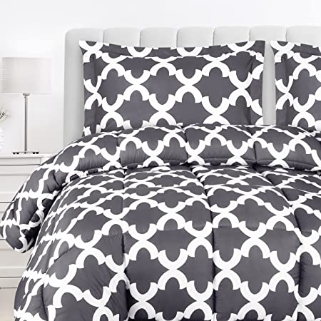 Photo 1 of Utopia Bedding Comforter 