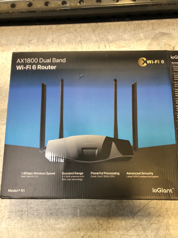 Photo 1 of Ax1800 dual band wi-fi 6 router