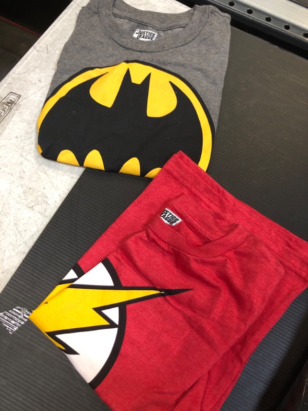 Photo 1 of BOYS T SHIRTS , CARTOON DESIGN SIZE 7-8 , JUSTICE LEAGUE 