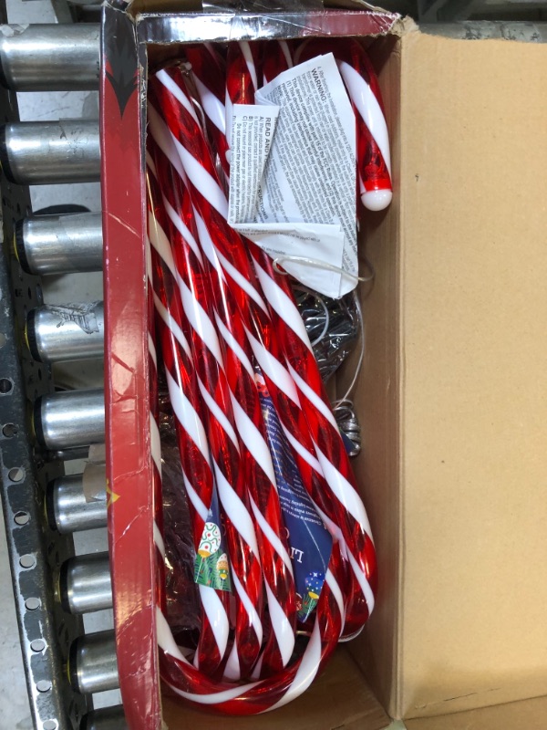 Photo 2 of 24.5" Candy Cane Lights with Stakes, 12 Packs Large Christmas Pathway Lights Outdoor, 8 Light Modes Candy Cane Pathway Markers Christmas Decorations for Yard Patio Garden Walkway Sidewalks