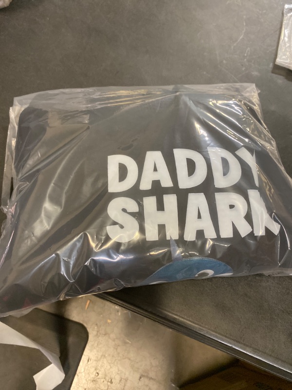 Photo 3 of Men's hoodie Cute Daddy Shark Doo Doo Doo (3-XL) NEW