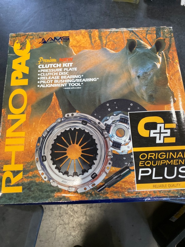 Photo 1 of AMS Automotive OE Plus Clutch Kit 04-228 NEW 