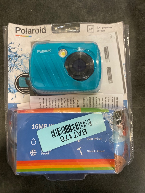 Photo 2 of Polaroid - 16mp Waterproof Digital Camera - Teal OPEN BOX. CONDITION SOLD AS IS, UNTESTED.