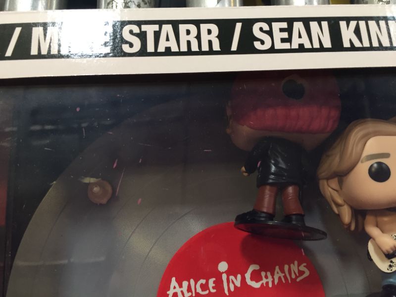 Photo 3 of (factory sealed)Funko Pop! Deluxe Albums: Alice in Chains - Dirt
