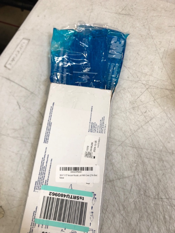 Photo 1 of 3M 4" X 10" Nexcare Reusable Gel Cold or Hot Pack With Cover (2 Per Box)
