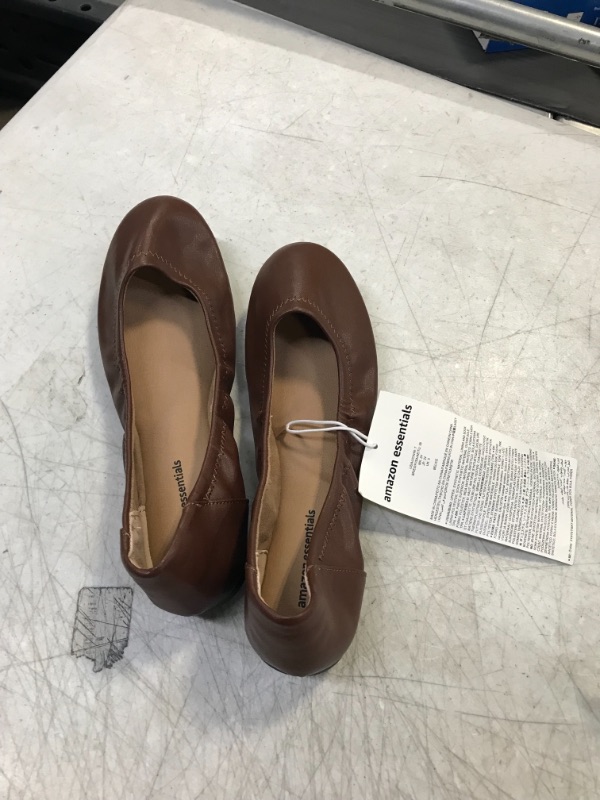 Photo 1 of AMAZON ESSENTIALS FLATS BROWN SIZE 7