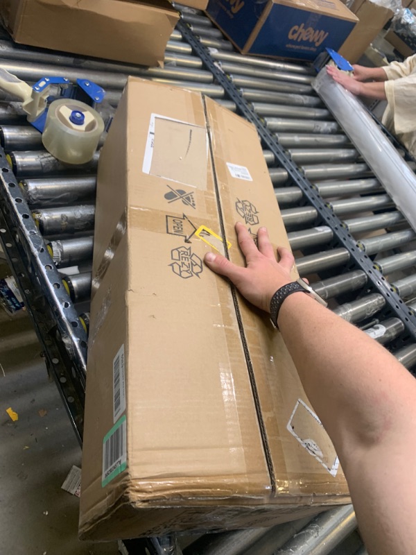 Photo 1 of SMG Modern LED Ceiling Lights Fixture, Remote Control Dimmable Modern Led Chandelier, Lamparas de Techo Modernas, Flush Mount Modern Ceiling Lamp for Bedroom Living Room (47.2IN, Black) 47.2IN Black --- Box Packaging Damaged, Moderate Use, Scratches and S