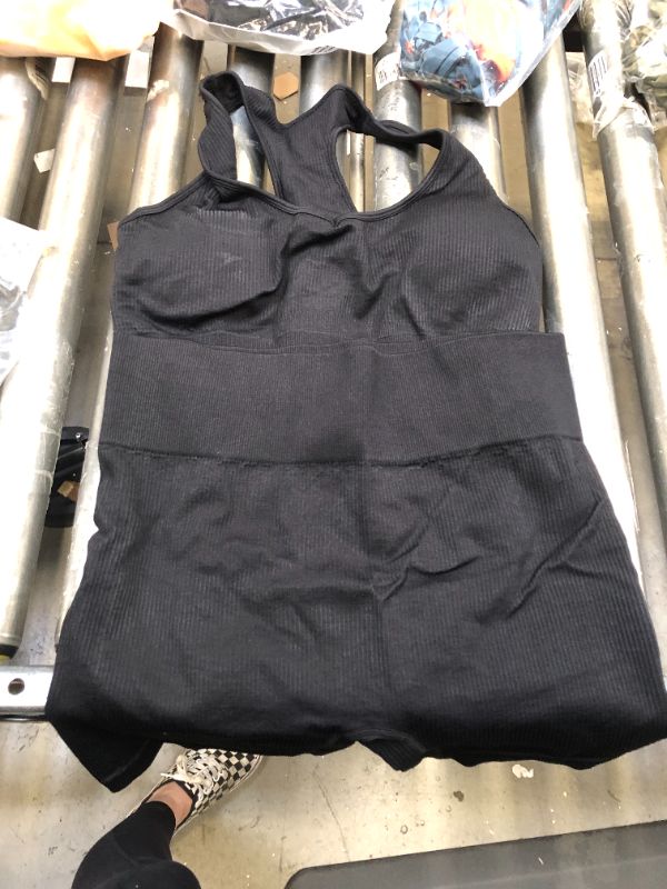 Photo 1 of 2 PIECE XL WOMENS WORK OUT  OUTFIT