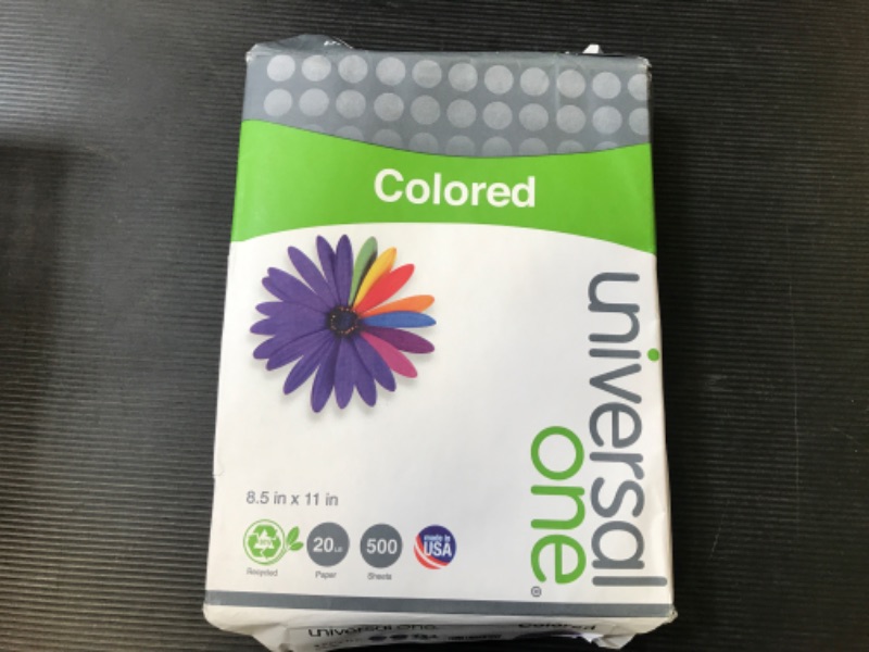 Photo 2 of Universal 11212 Colored Paper, 20lb, 8-1/2 x 11, Orchid, 500 Sheets/Ream, UNV11212