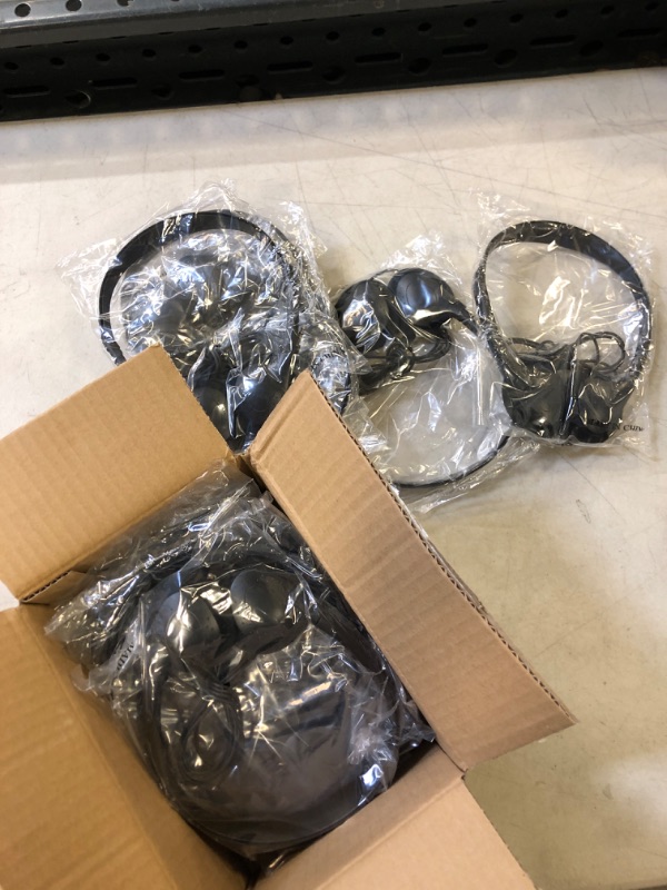 Photo 1 of BULK HEADPHONE 12 PACK