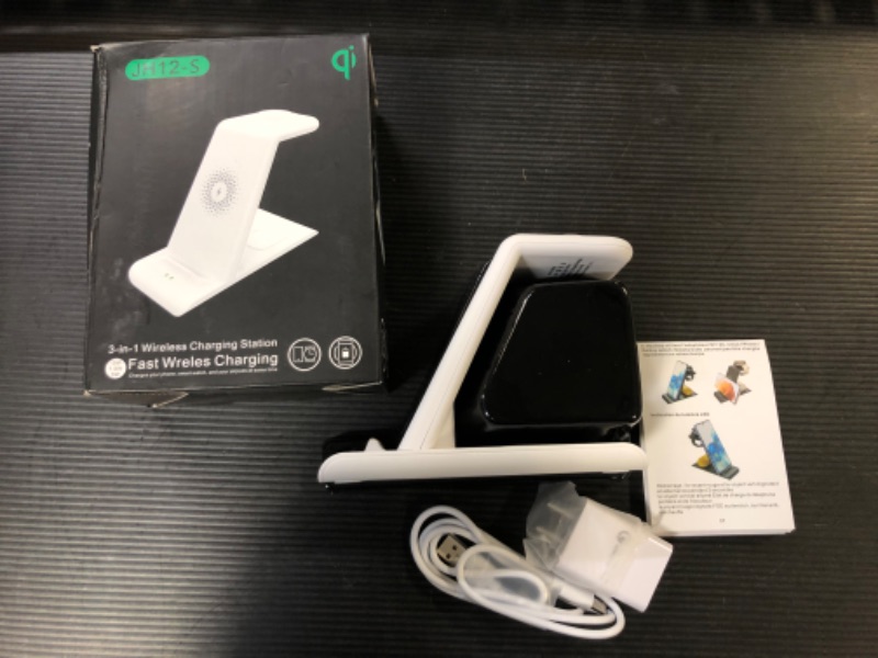 Photo 1 of 3 IN 1 WIRELESS CHARGING STATION - COLOR WHITE 