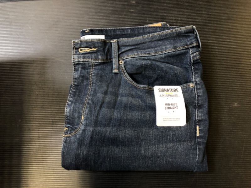 levi strauss & co jeans