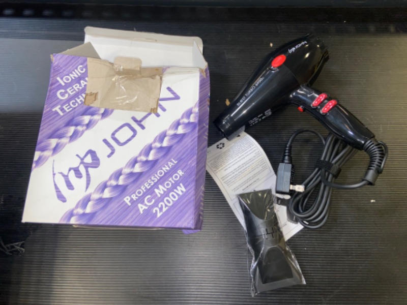 Photo 1 of MPJOHN - IONIC CERAMIC TECHNOLOGY BLOW DRYER 