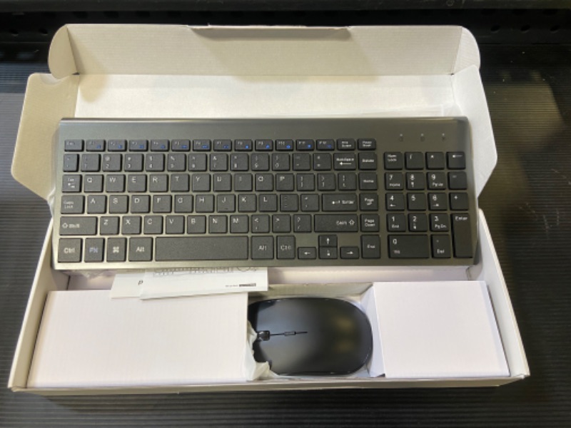 Photo 1 of JOYACCESS WIRELESS KEYBOARD AND MOUSE 