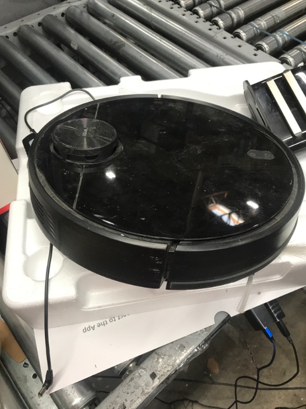 Photo 2 of **PARTS ONLY**
WYZE Robot Vacuum with LIDAR Mapping Technology