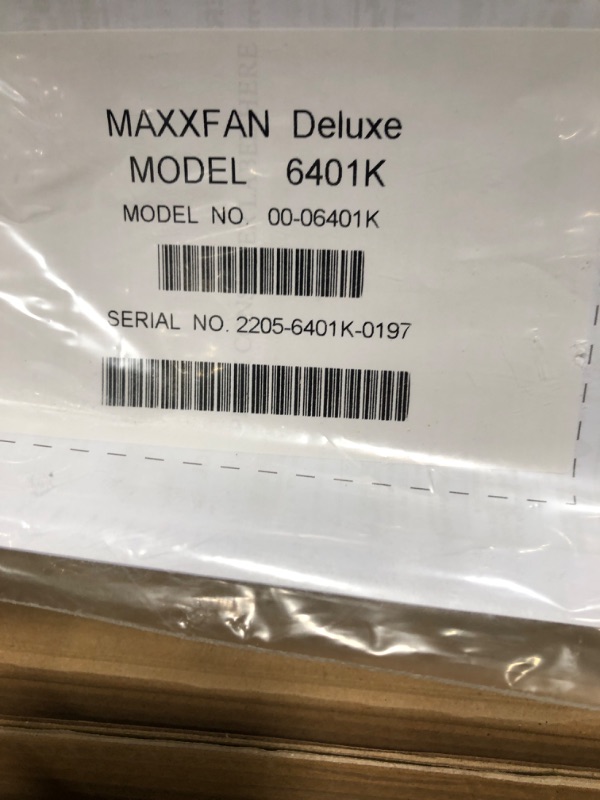 Photo 2 of Maxxair Vent Corp 00-06401K Maxxfan DLX Vent 12V Smoke