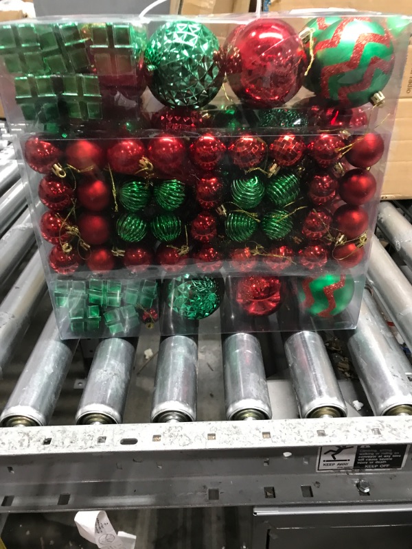 Photo 2 of 116Pcs Assorted Christmas Ornaments Set, Christmas Ornaments Balls, Shatterproof Christmas Balls Hanging for Christmas Tree with Portable Gift Box Packaging (Red & Green)