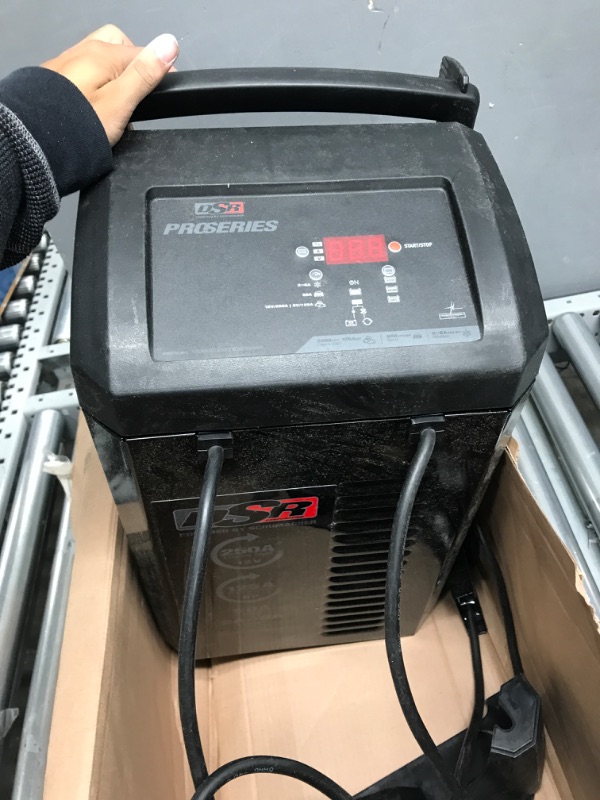 Photo 1 of Schumacher DSR131 DSR ProSeries 250 Amp(12V) 125 Amp(6V) 50 Amp 6V/12V Fully Automatic Pro Smart Battery Charger with Engine Starter, Boost, and Maintainer for Automotive Shop/Dealer Use
