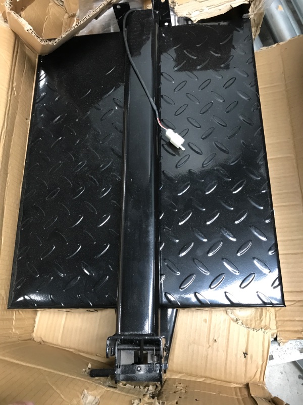 Photo 2 of Houseables Industrial Platform Scale 600 LB x .05, 19.5" x 15.75", Digital, Bench, Large for Luggage, Shipping, Package Computing, Postal