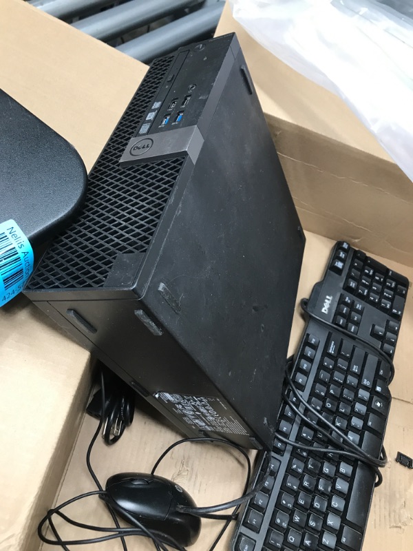 Photo 3 of DELL Optiplex 5040-SFF, Core i5-6500 3.2GHz, 8GB RAM, 256GB Solid State Drive, DVD, Windows 10 Pro 64bit (Renewed)'] Standard Bundle