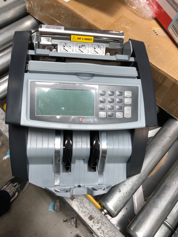 Photo 2 of Cassida 5520 UV/MG - USA Money Counter with ValuCount, UV/MG/IR Counterfeit Detection, Add and Batch Modes - Large LCD Display & Fast Counting Speed 1,300 Notes/Minute UV/MG Counterfeit Detection Detection