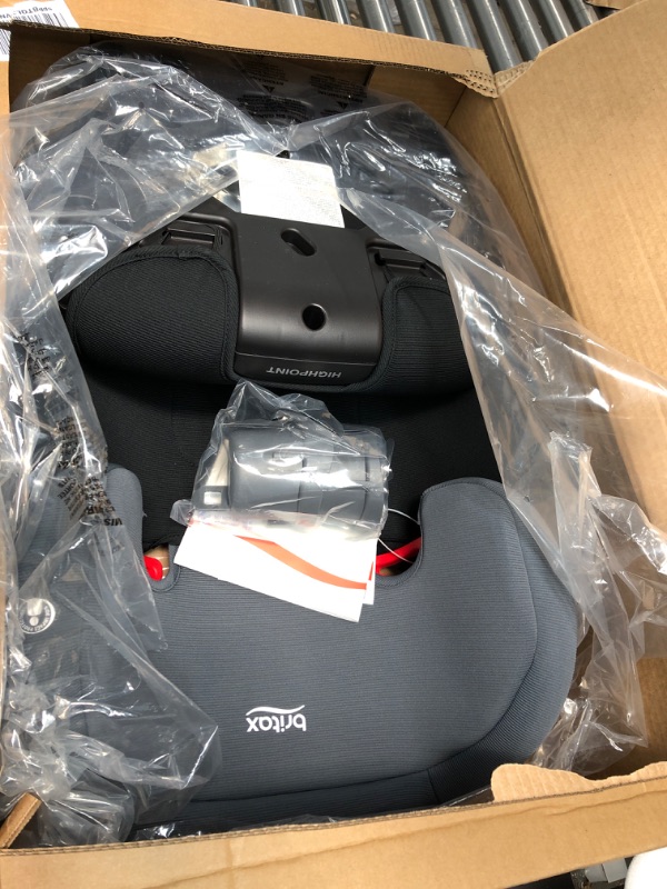 Photo 3 of Britax Highpoint Backless Belt-Positioning Booster Seat, SafeWash Black Ombre