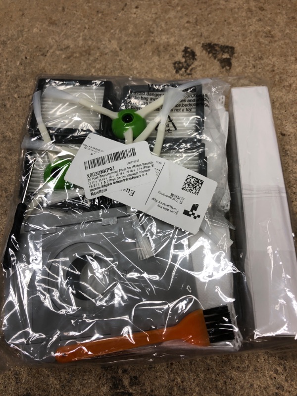 Photo 1 of 20 Pack Replacement Parts for iRobot Roomba i7 i7+ i3 i3+ i4+ i6 i6+ i8 i8+ j7+/Plus E5 E6 E7 I, E & J Plus Series Vacuum Cleaner Include 2 Roller Brushes & 4 Filters & 4 Vacuum Bags & 4 Side Brushes