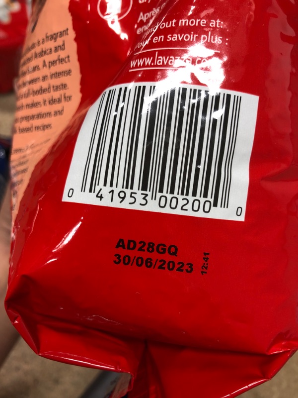 Photo 2 of **EXPIRES 06/30/2023** Lavazza Crema E Gusto Whole Bean Coffee 1 kg Bag, Authentic Italian, Blended and roasted in Italy, Full-bodied, creamy dark roast with spices notes