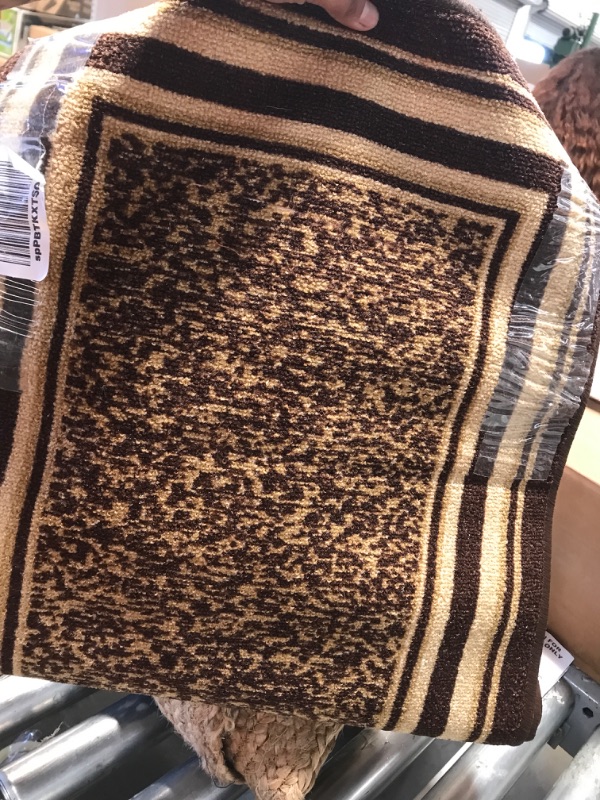 Photo 1 of 2ft x3ft area rug  